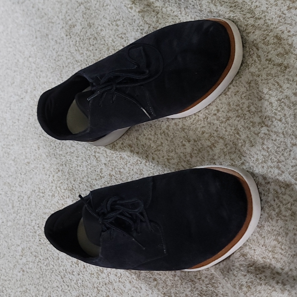 Massimo Dutti suede sneakers